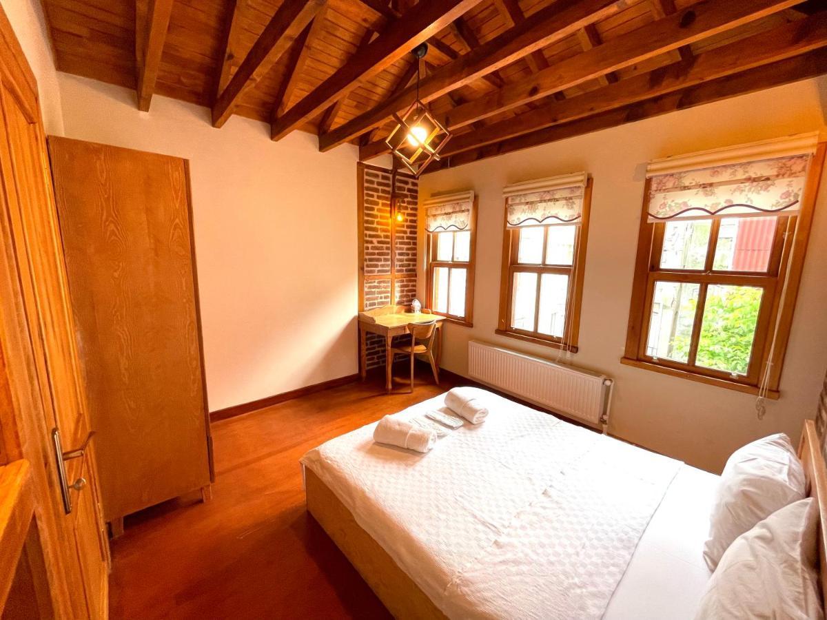 Authentic Turkish Home Family Room イスタンブール エクステリア 写真
